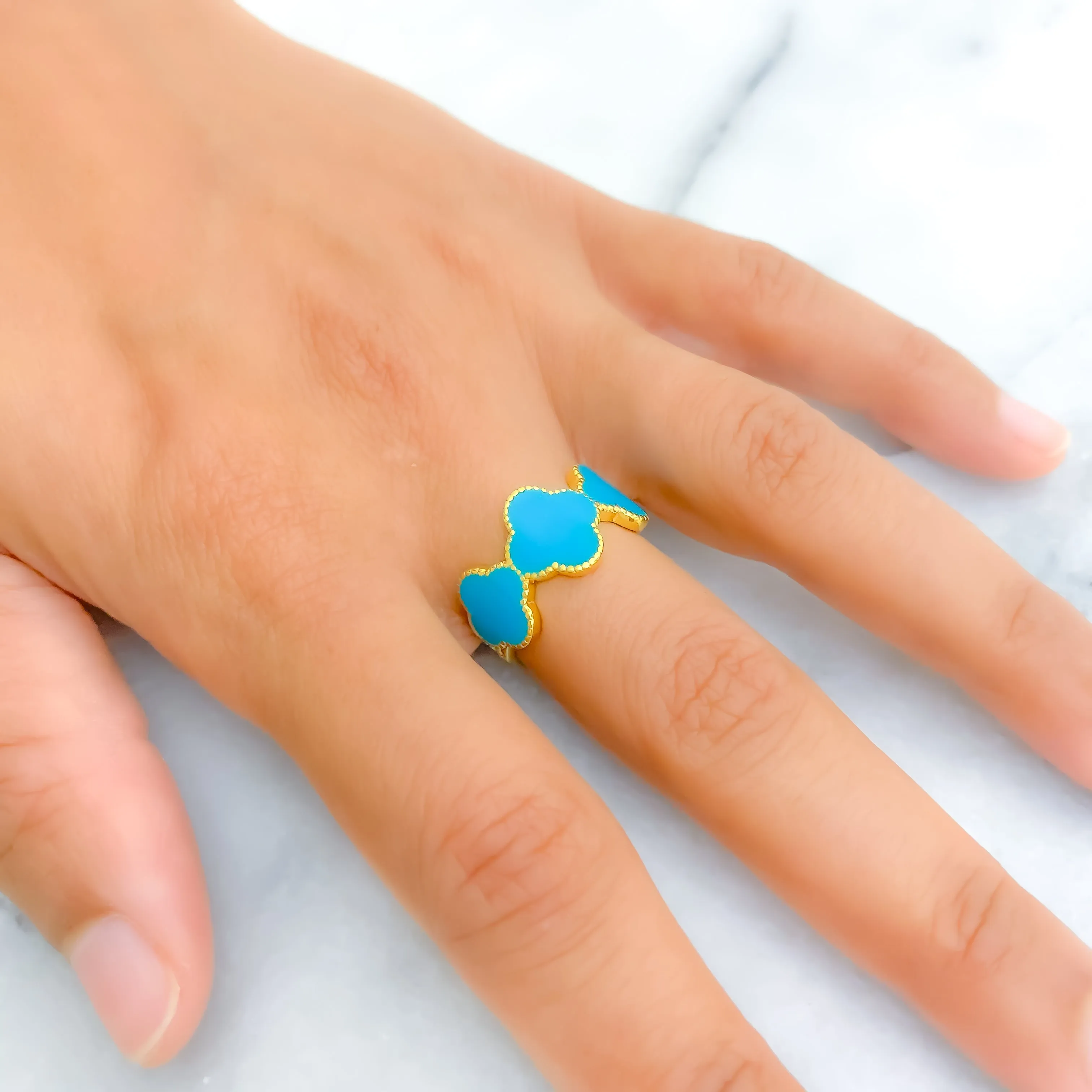 Beautiful Charming 21K Gold Clover Turquoise Enameled Ring