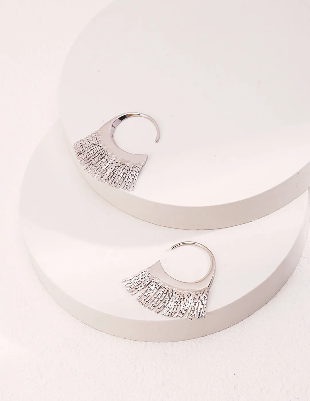 Stylish Scalloped Tassel Earrings