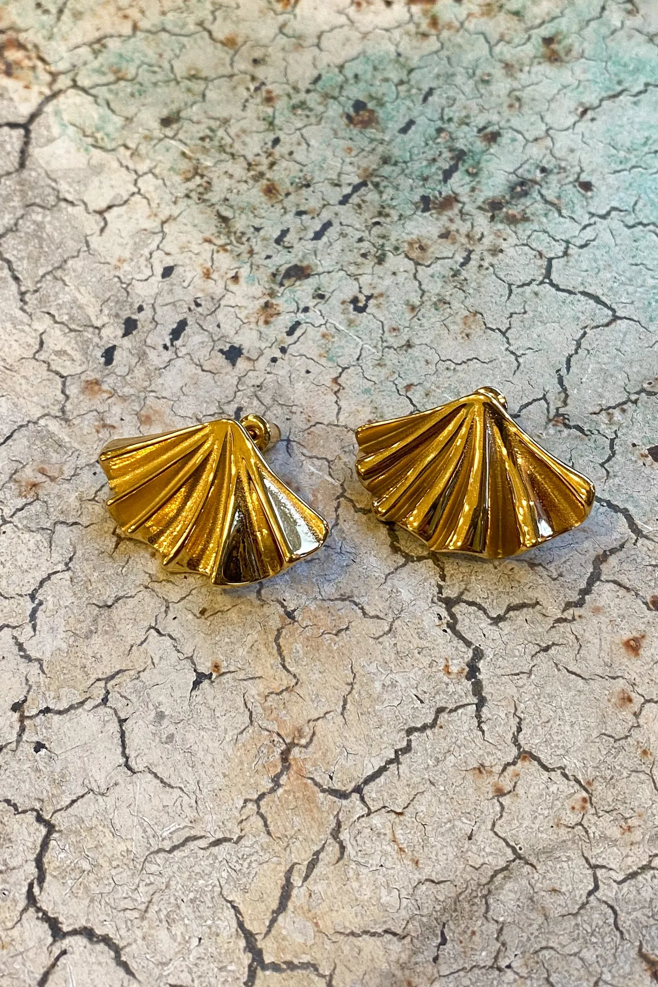 White Concertina Gold Earrings